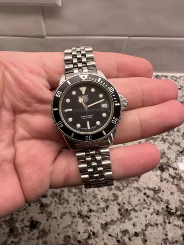 TAG Heuer 1000 Men's Black Watch - 980.013D WONDERFUL CONDITION