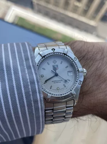 Tag Heuer mens 2000 Professional in steel