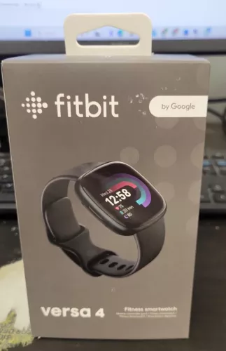 Fitbit Versa 4 Fitness Smartwatch - Graphite & Black Infinity Band Open box