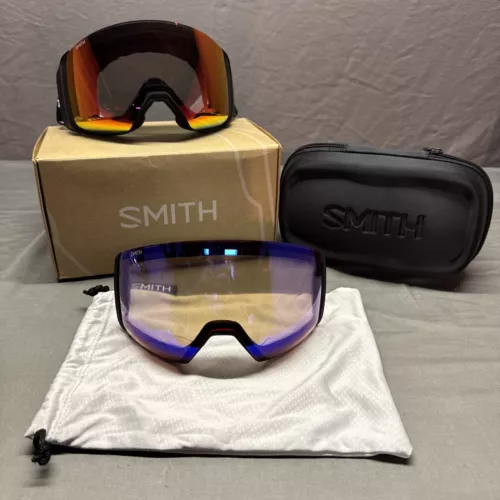 Smith 4D MAG Goggles Black - Chromapop Photochromic Red Mirror Spare Lense READ