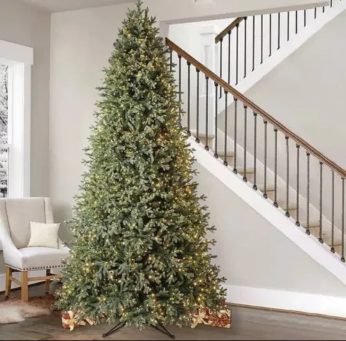 Christmas Tree 9 Ft - 2700 Radiant Micro LED Lights Pre-Lit Aspen 1487031